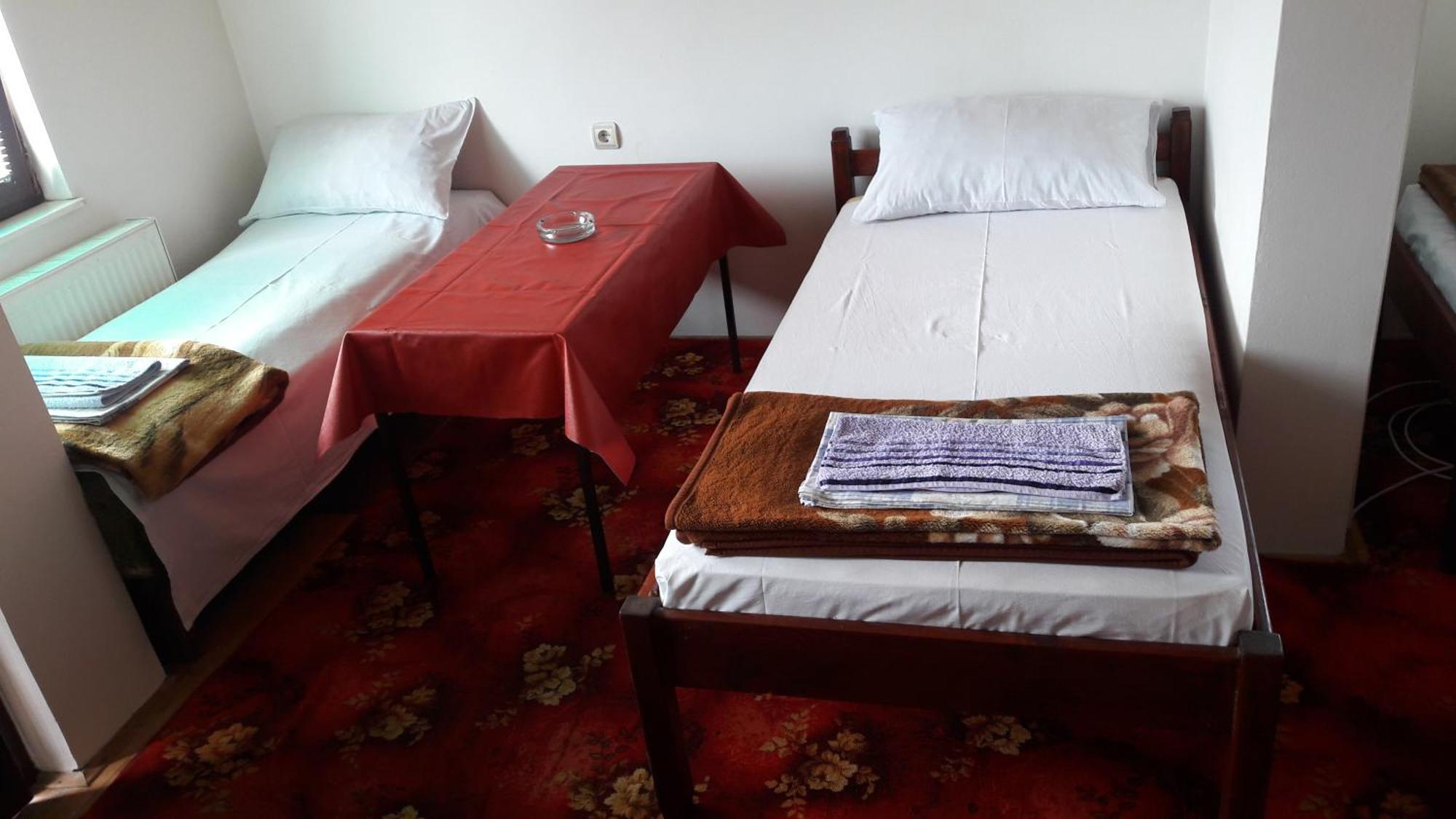 Mico Np Guest House Novi Pazar Exterior photo